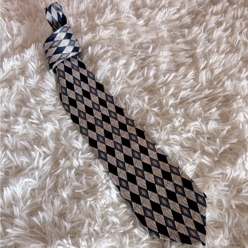 Countess Mara 100 % silk graphic print navy blue, gray and gold necktie